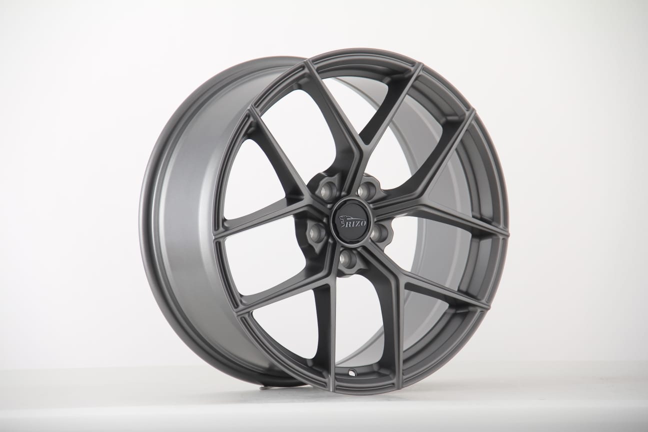 Rizo 17" Gunmetal Alloy Wheel - 5x112 PCD