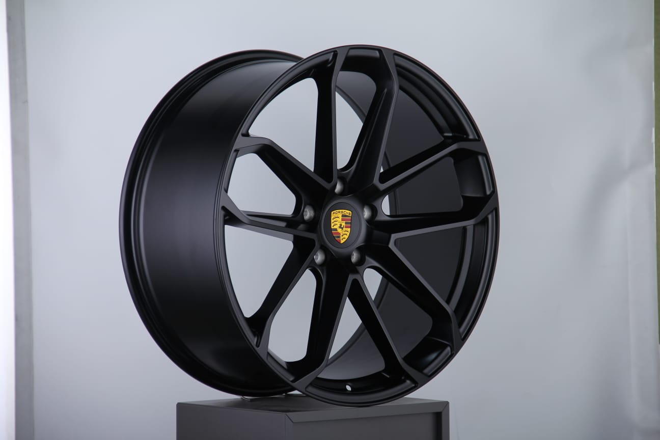19" Porsche Cayenne Alloy Rim -PCD  5x130