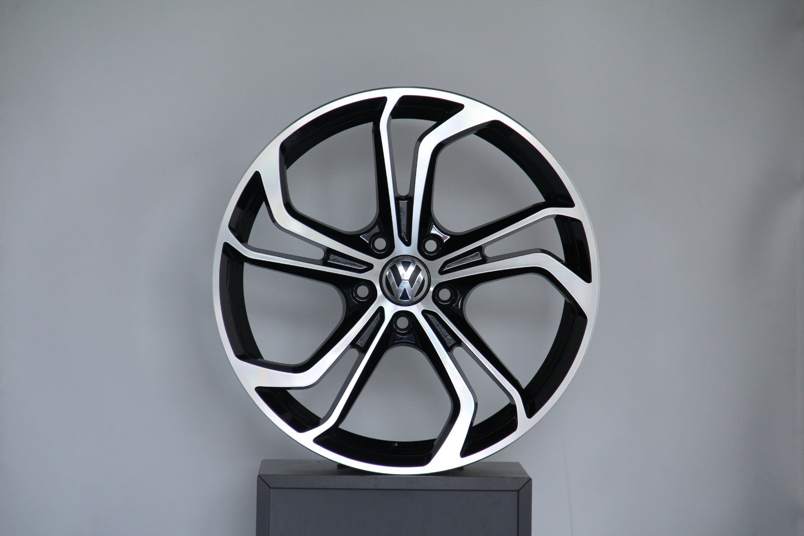 18" VW Wheels - 5x112 PCD - 8J - Black Machine Face - CB 57.1