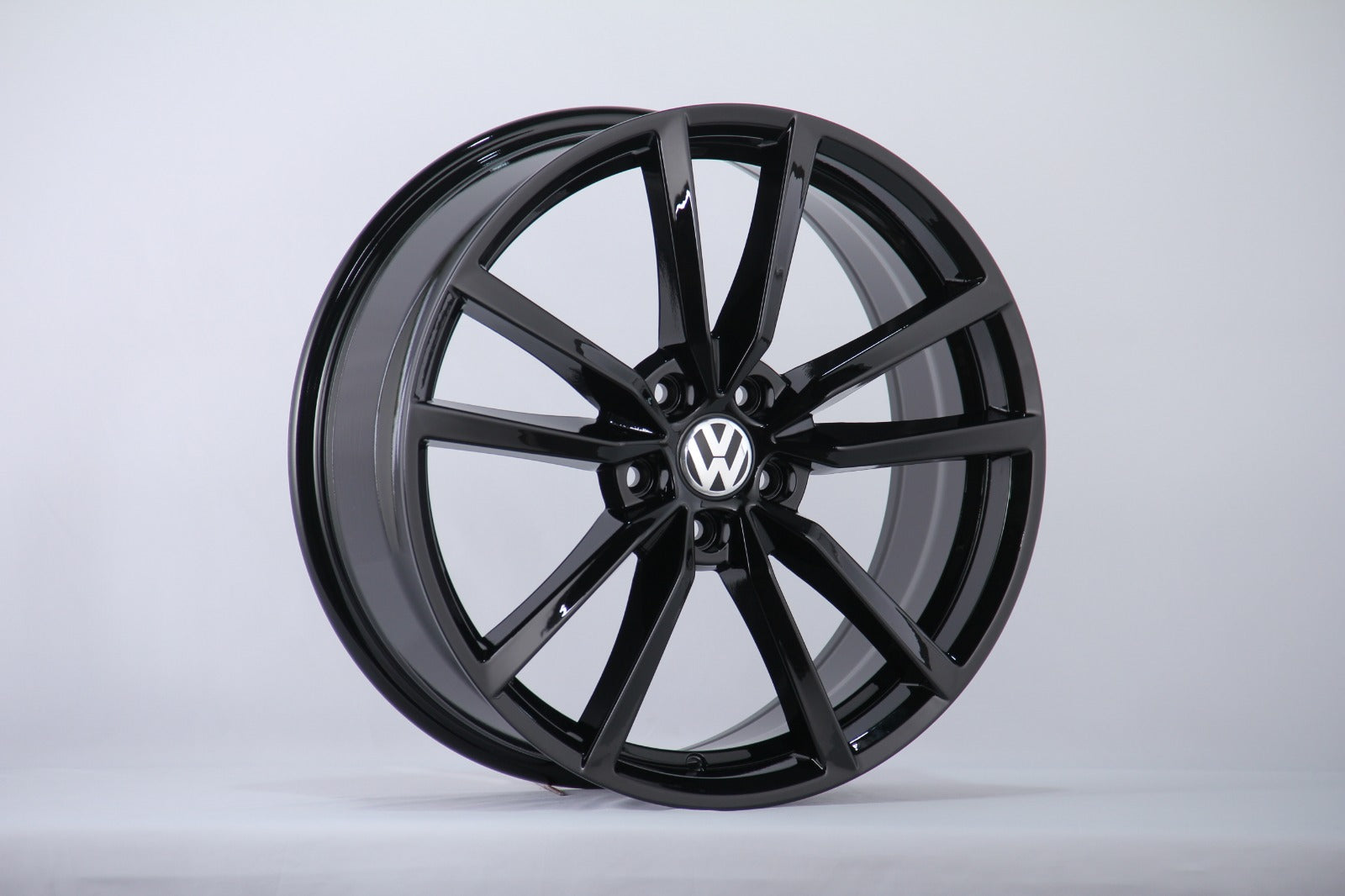 18" VW Wheels - 5x112 PCD - 9J ET35 - Gloss Black - CB 57.1