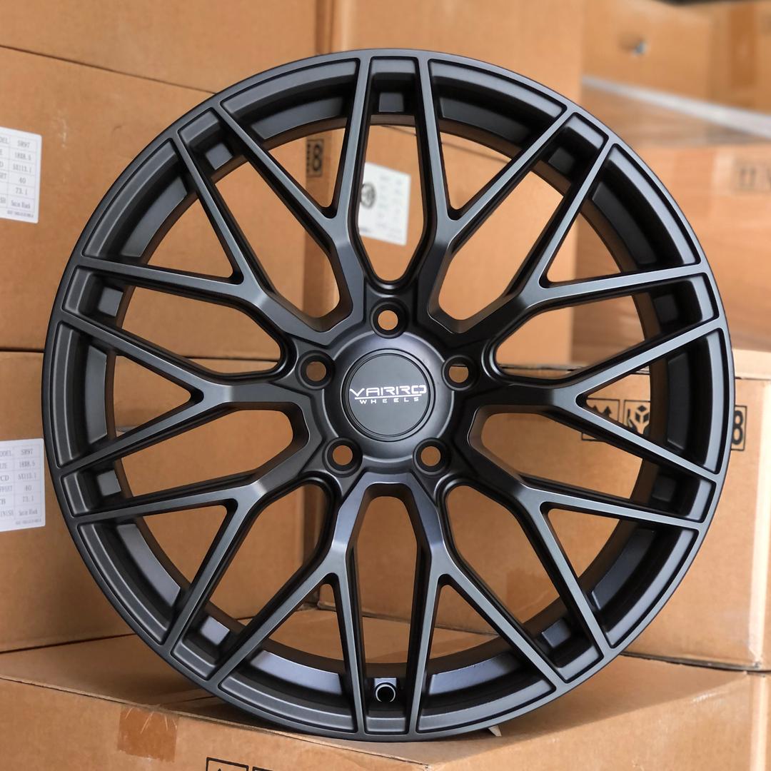 18" VARRO WHEELS Alloy Rim - 5x112 & 5x114.3 PCD - ET40