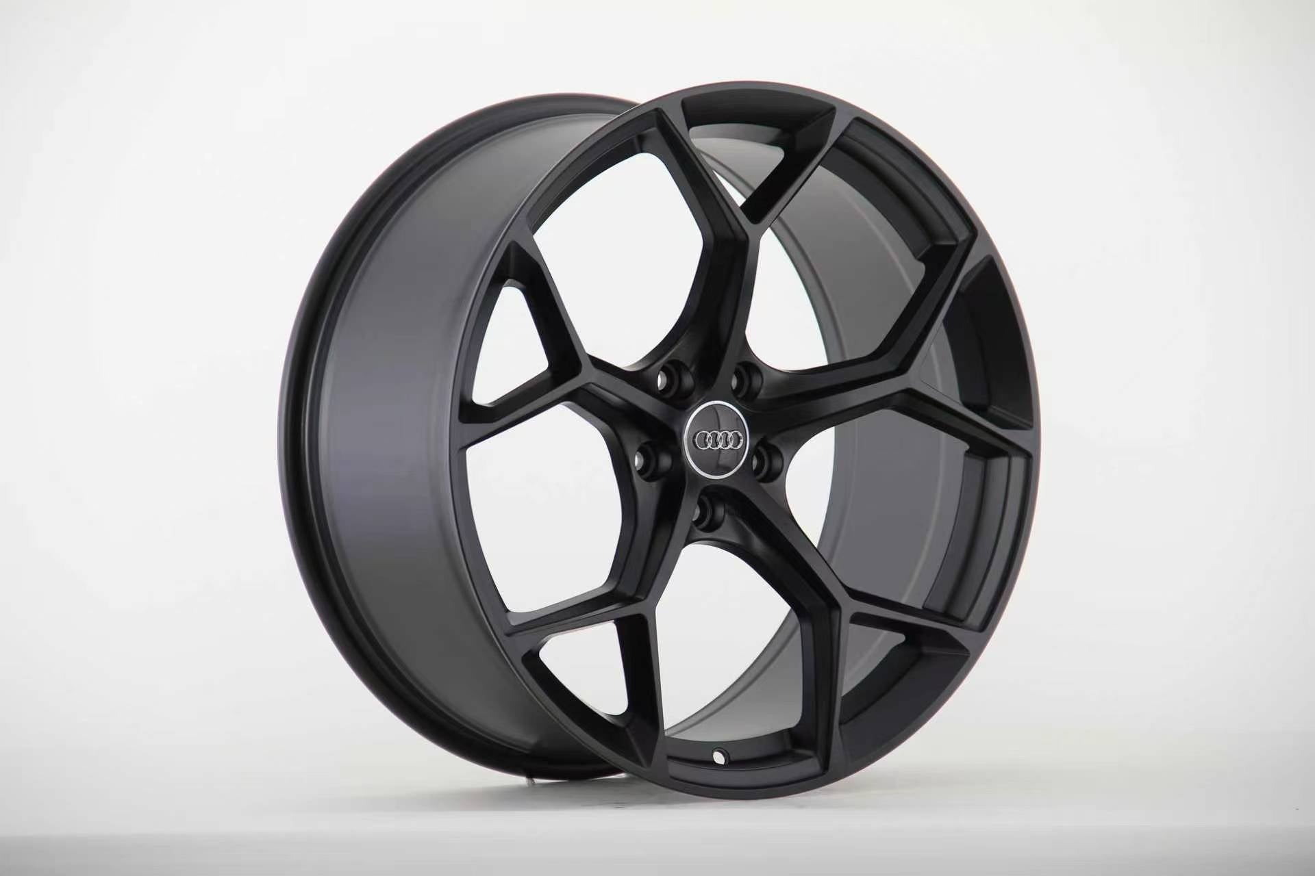 18" Audi Wheel