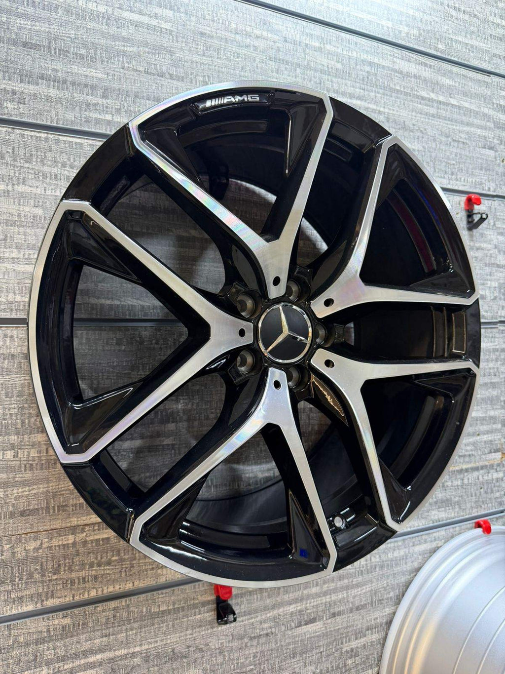 20" Mercedes Benz Wheel