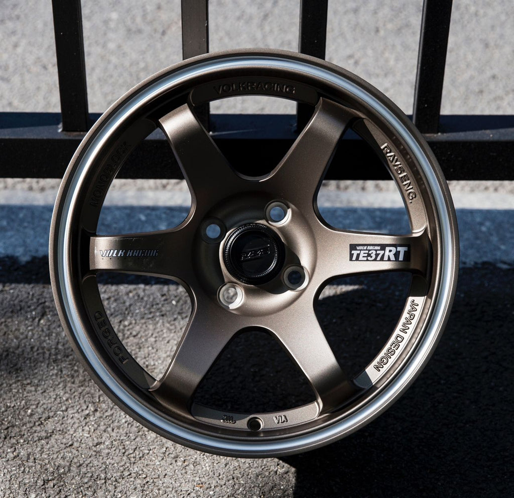 Volk Racing TE37 15" 4×100 8.25J ET20